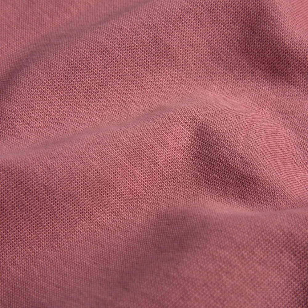 Detailaufnahme der gekämmten Bio-Baumwolle mit angerautem Fleece innen