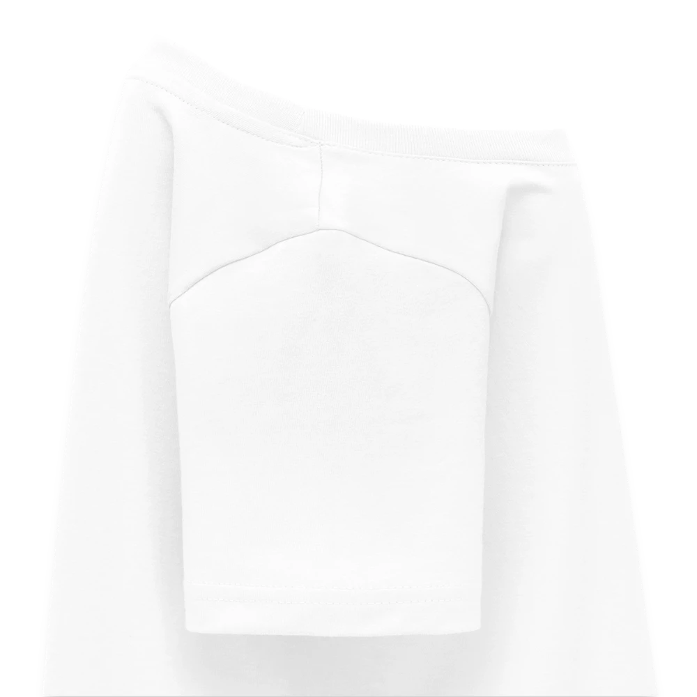 Kinder T-Shirt seitlich rechts, Schnitt und Ärmellänge sichtbar
