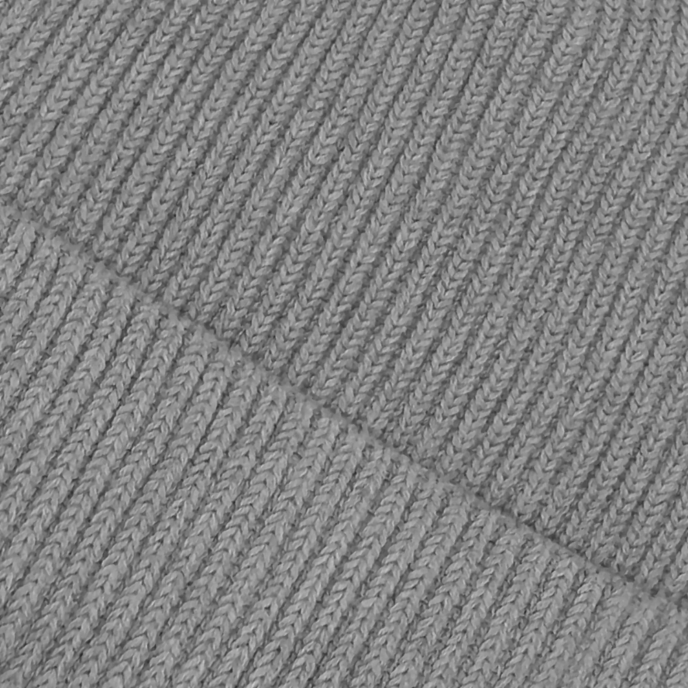 Detailaufnahme des robusten Rippenstricks aus 95% Bio-Baumwolle