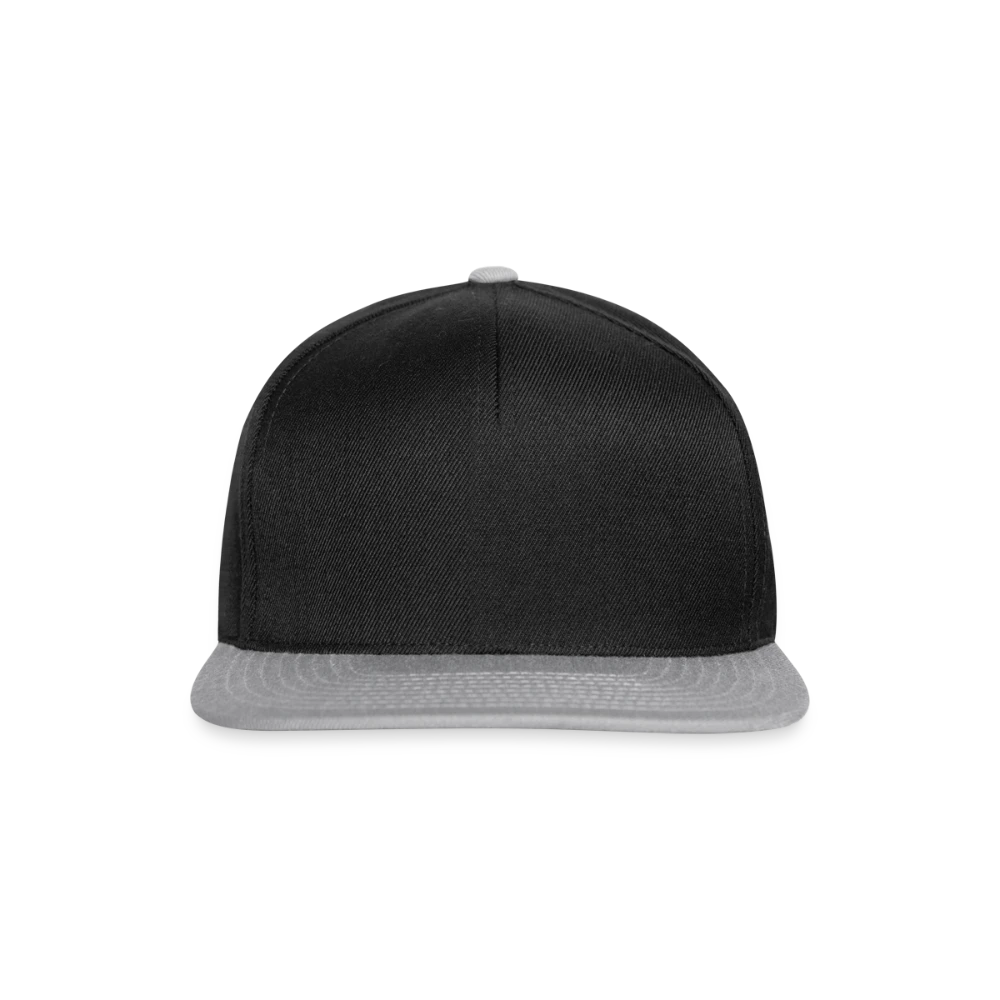 Snapback Cap in Schwarz mit flachem Schirm und freier Front-Panel-Fläche zum Bedrucken